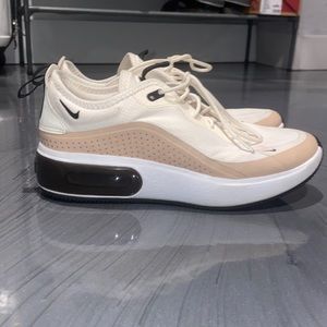 Nike Air Dia